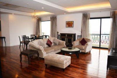 4 bedrooms serviced apartment for rent in Elegant Suites Westlake