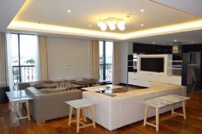 Elegant serviced apartment for rent in Hoan Kiem district