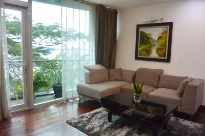 Lake view apartment for rent with 2 bedroom for rent on Trich Sai street, Tay Ho district