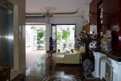 Lake View, One Bedroom Serviced Apartment For Lease in Hoang Cau, Dong Da district